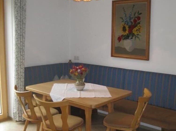 בית מלון כפרי Ferienhaus Stoanerhof