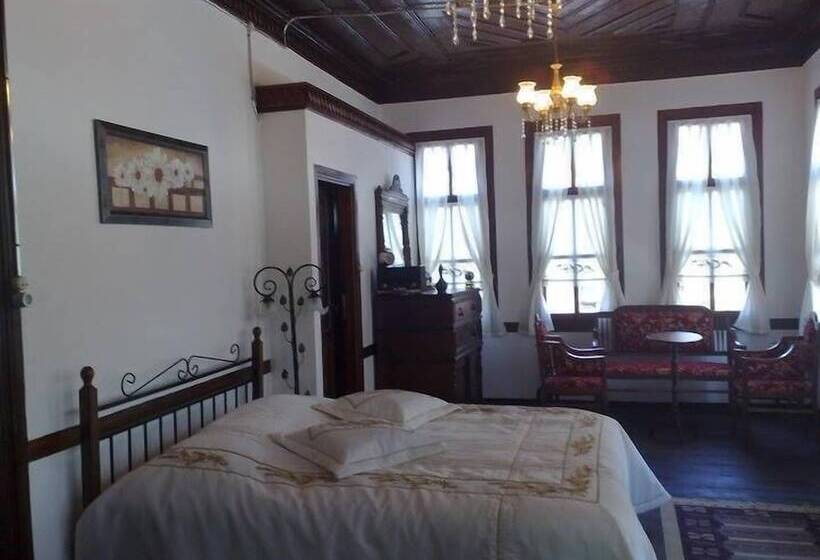 호텔 Fuatbeyler Konagi