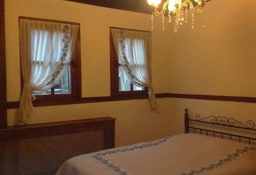 호텔 Fuatbeyler Konagi