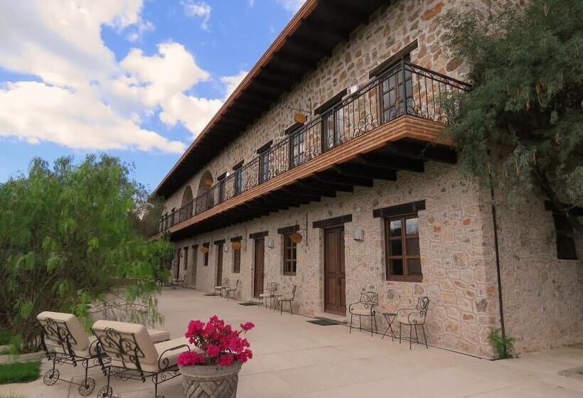 فندق Hacienda Tovares Resort Ecuestre & Spa