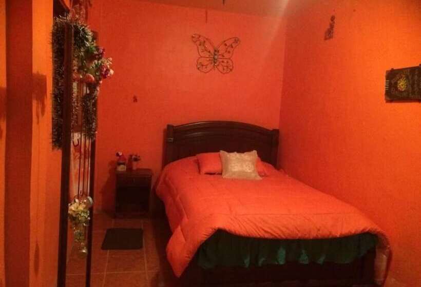 هتل Hospedaje Familiar Valentina