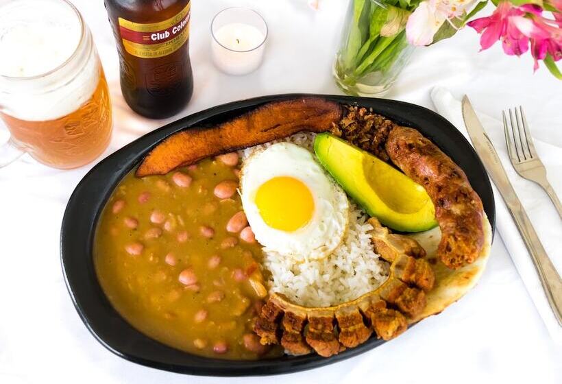 호텔 Hostal La Masia