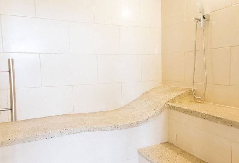 호텔 Hostal La Masia