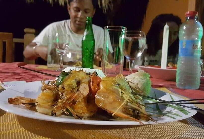 בית מלון כפרי Jj Et Euphrasie