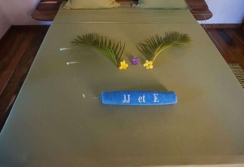 בית מלון כפרי Jj Et Euphrasie