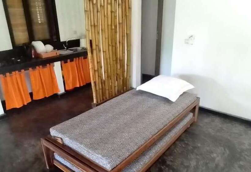 בית מלון כפרי Jj Et Euphrasie