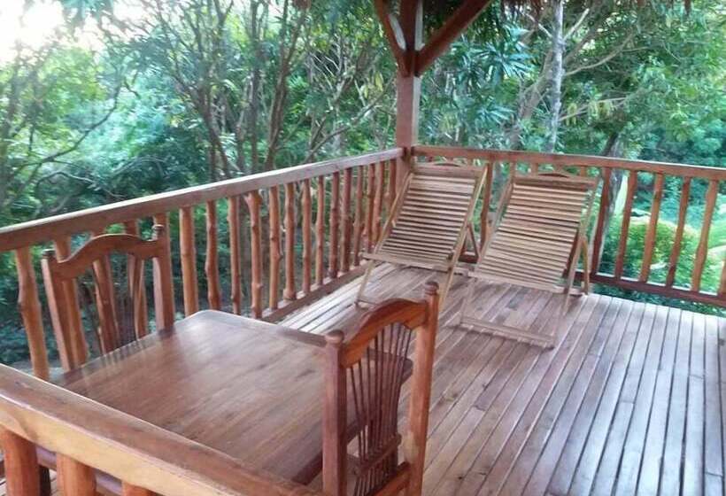 בית מלון כפרי Jj Et Euphrasie