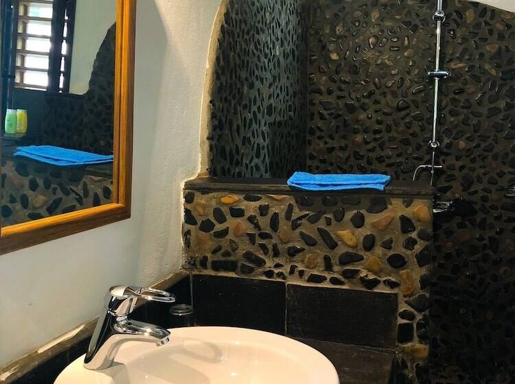 בית מלון כפרי Jj Et Euphrasie