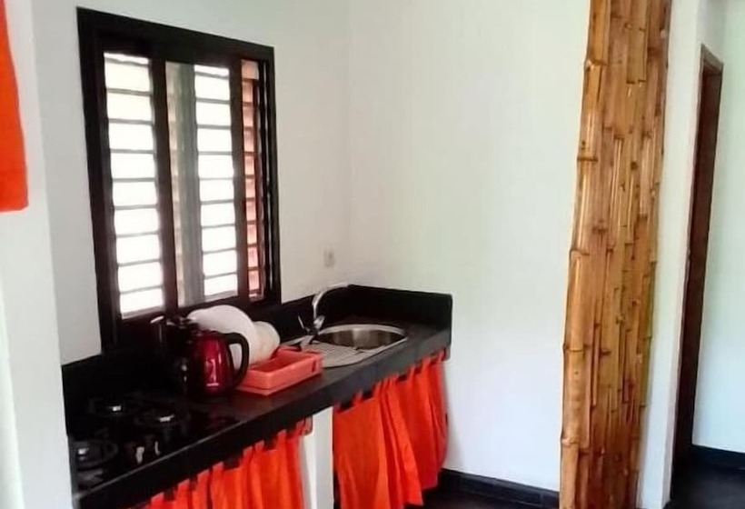 בית מלון כפרי Jj Et Euphrasie