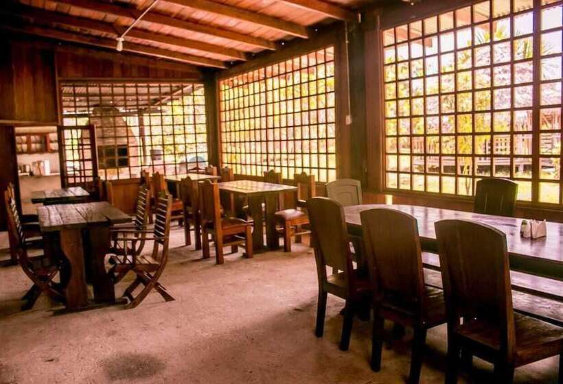 בית מלון כפרי Karupa