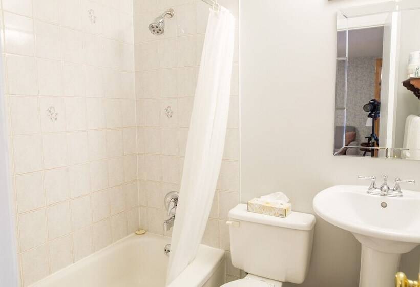 فندق Kindred Spirits Inn & Cottages