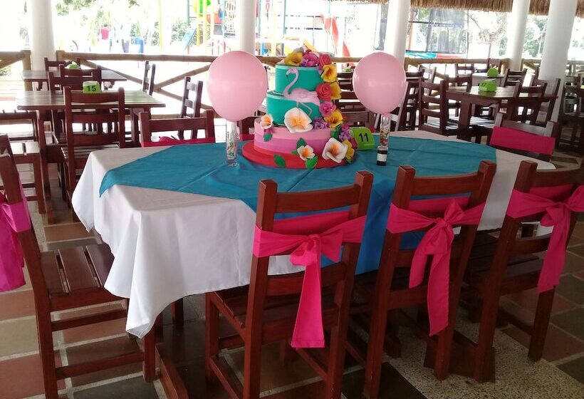 ホテル Lagos Mar Espinal