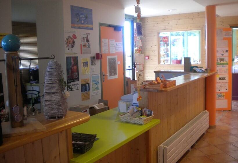 בית מלון כפרי Les Roulottes Des Korrigans