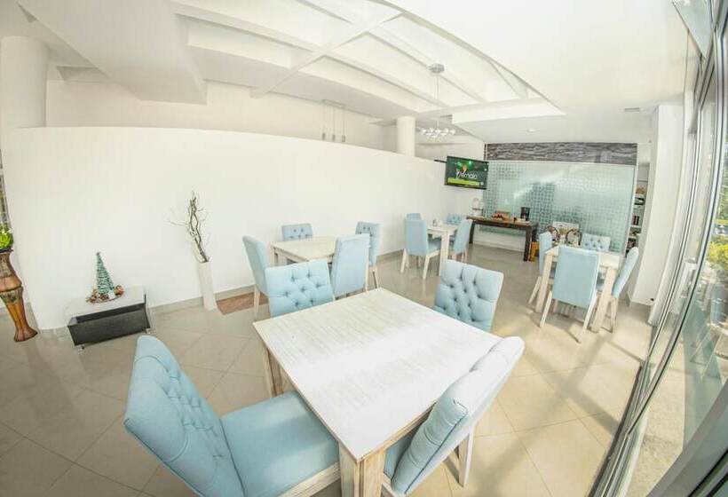 酒店 Llano Grande Airport