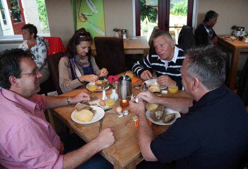 هتل Lodges Veluwse Poort