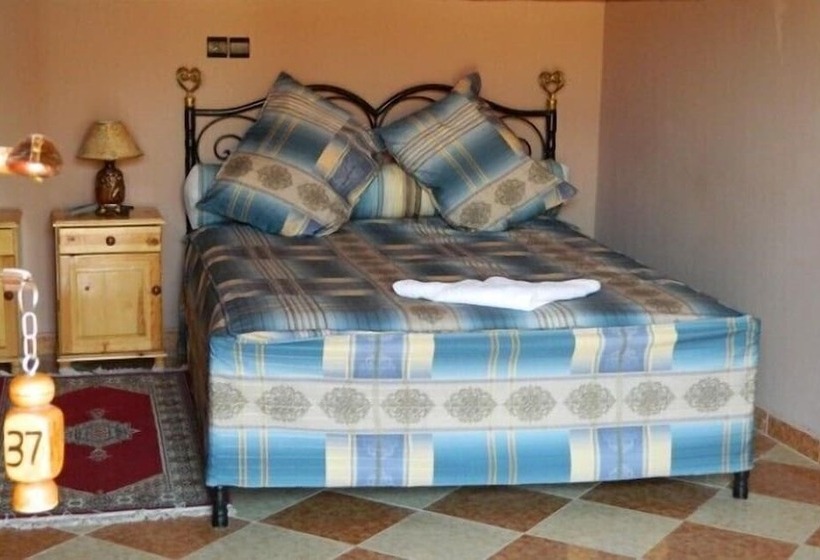 هتل Mandar Saghrou Tazakht