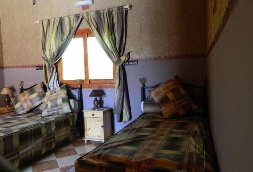 هتل Mandar Saghrou Tazakht