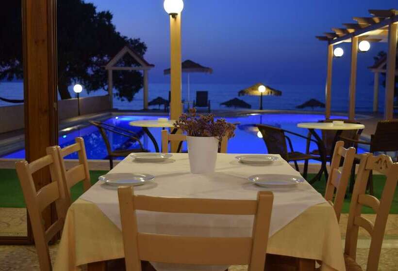 בית מלון כפרי Mesogios Beach