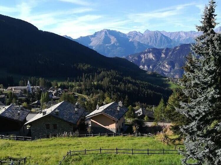 בית מלון כפרי Miravidi