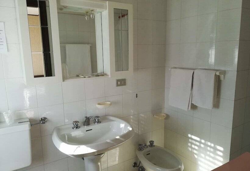 בית מלון כפרי Miravidi