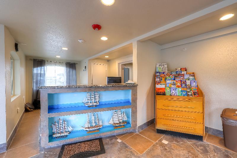 فندق Newport Inn & Suites By Oyo Rooms