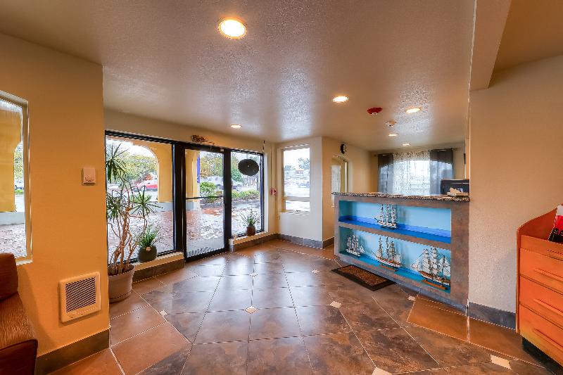 فندق Newport Inn & Suites By Oyo Rooms