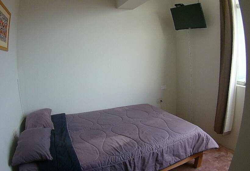 فندق Nuna Chak Hostel & Café