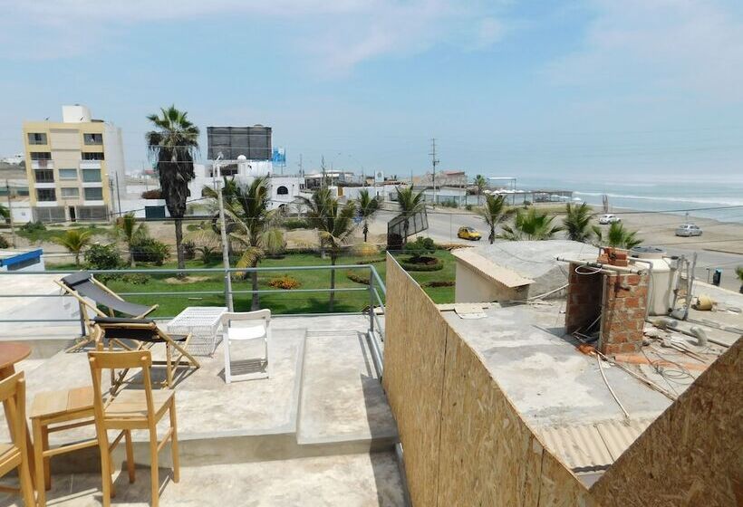 فندق Nuna Chak Hostel & Café