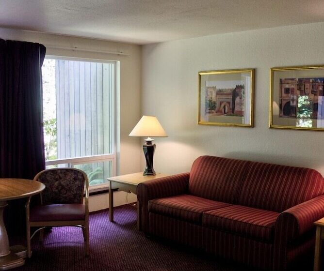 فندق Olympic Suites Inn