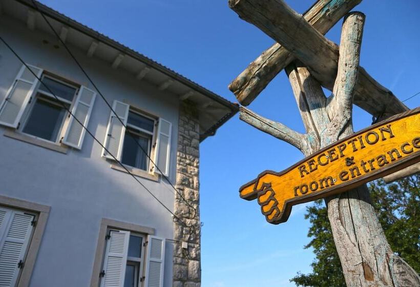 ホテル Pansion Tramontana