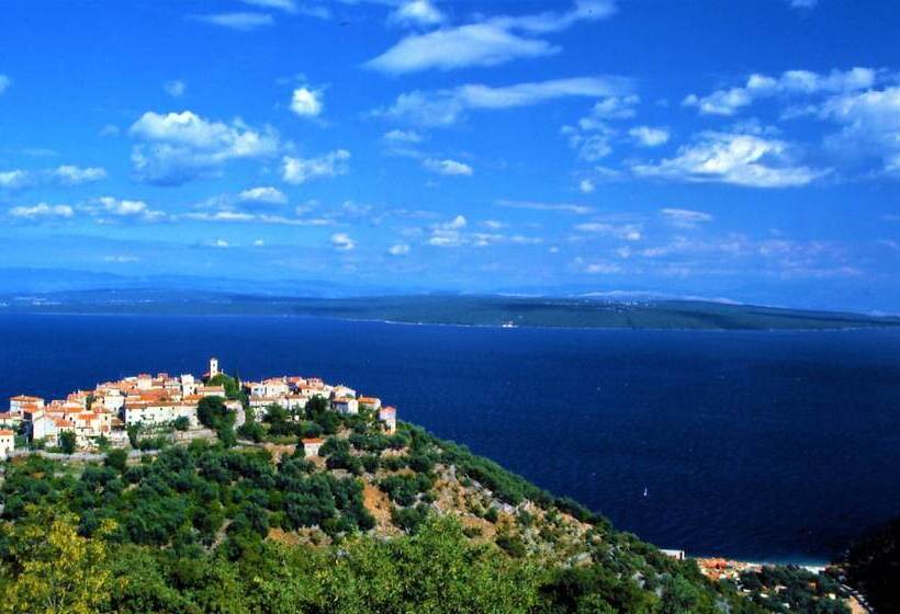 ホテル Pansion Tramontana