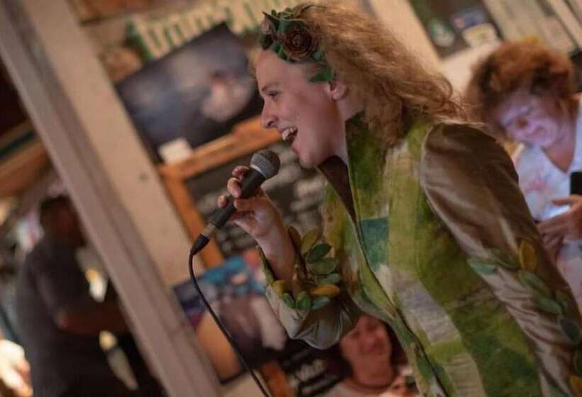 ホテル Pansion Tramontana