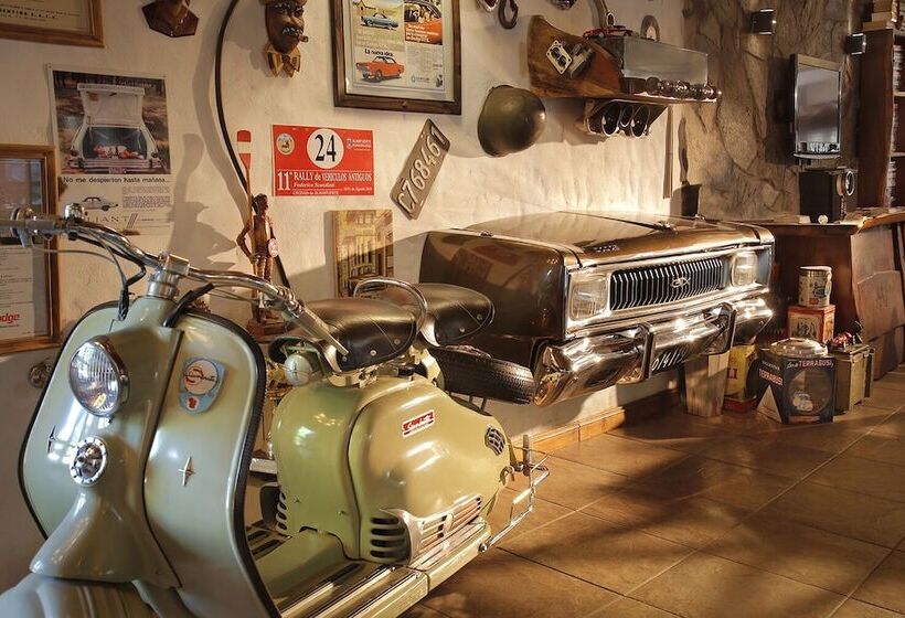 هتل Posada Del Sauce