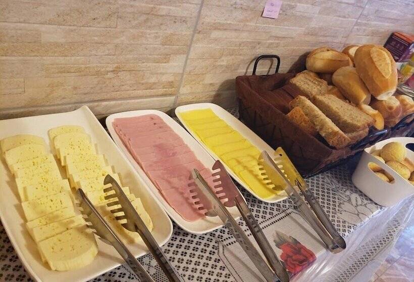 בית מלון כפרי Pousada Aurora