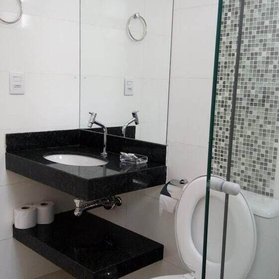 فندق Chalés Rainha Dos Lagos