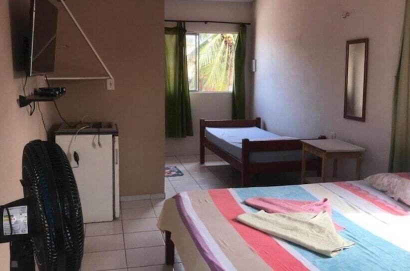 ホテル Pousada Virginia