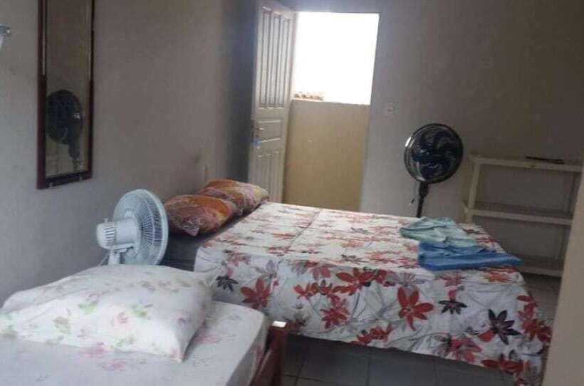 ホテル Pousada Virginia