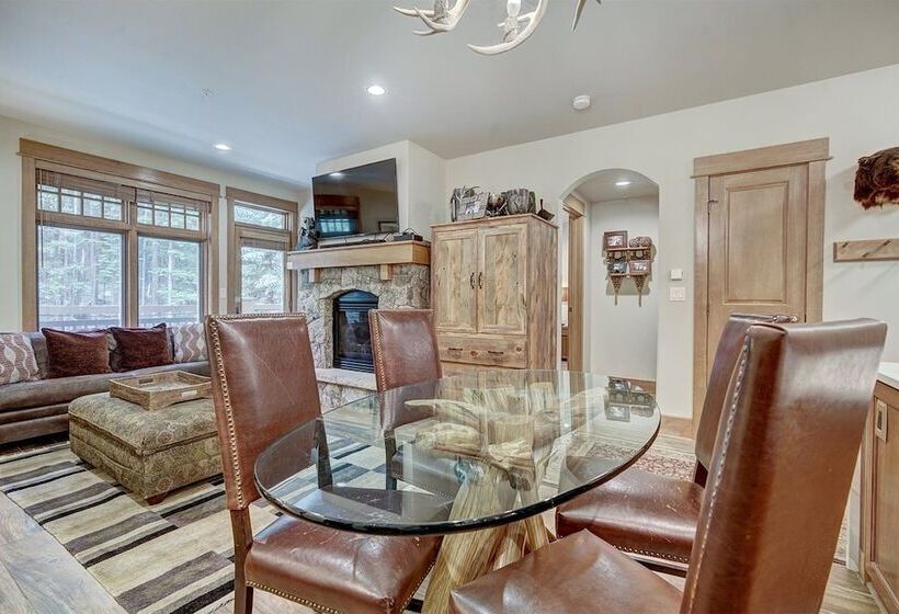 Отель Premier 1 Bedroom Ski In, Ski Out Lone Eagle Condo With The Best Access To Skiing In Keystone