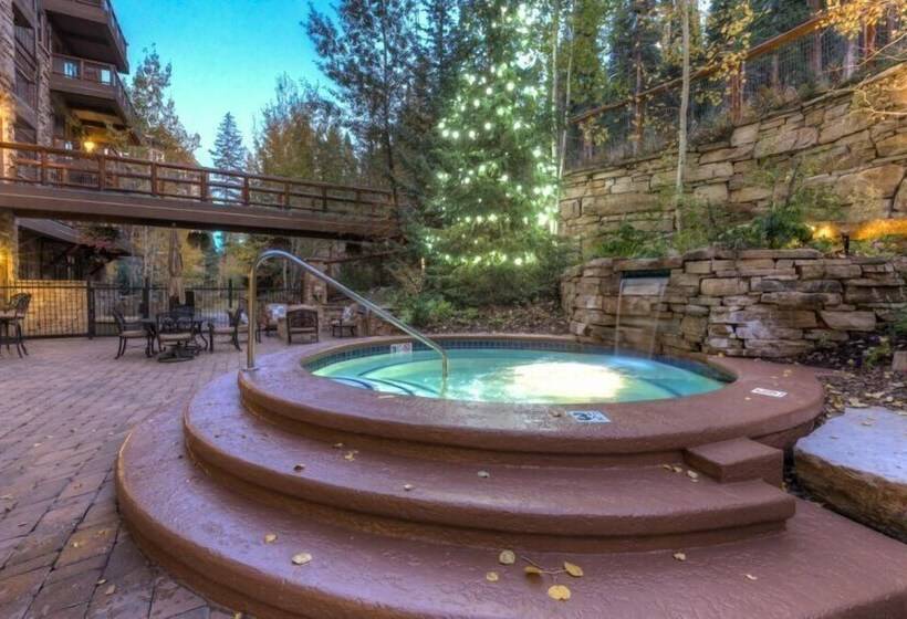 בית מלון כפרי Premier 2 Bedroom Ski In, Ski Out Vacation Rental At The Timbers With The Best Access To Skiing In K