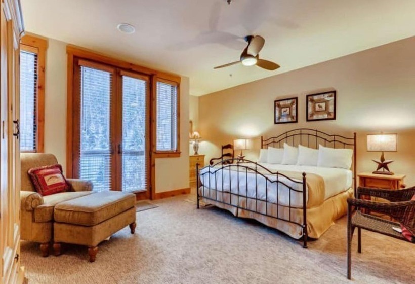 בית מלון כפרי Premier 2 Bedroom Ski In, Ski Out Vacation Rental At The Timbers With The Best Access To Skiing In K