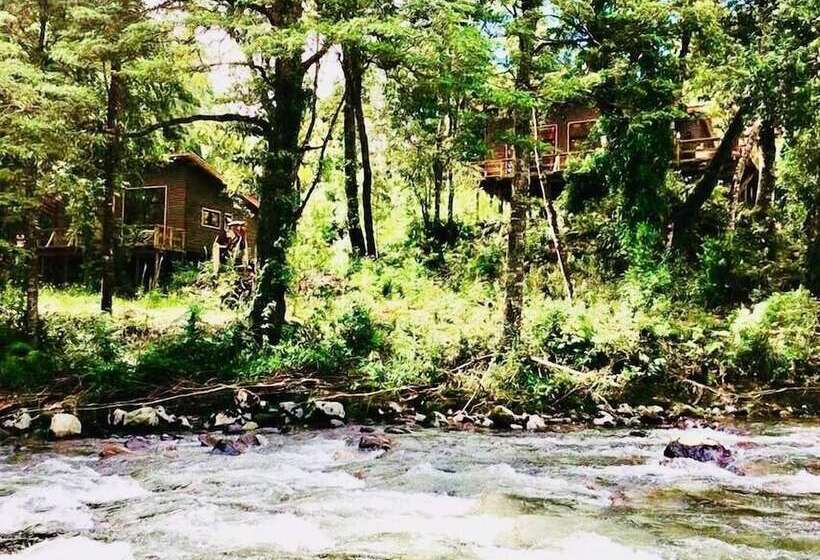 Отель Refugio Buraleo Lodge