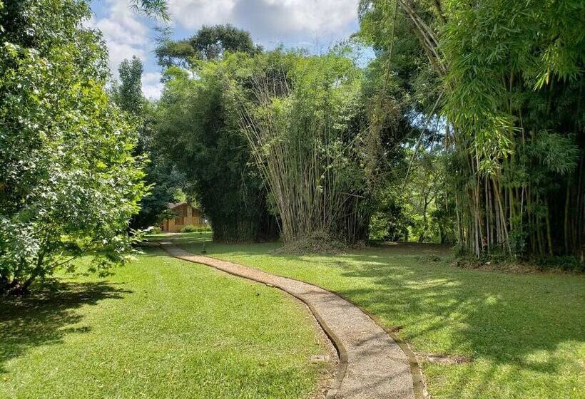 هتل روستایی Fazenda Pedra Selada