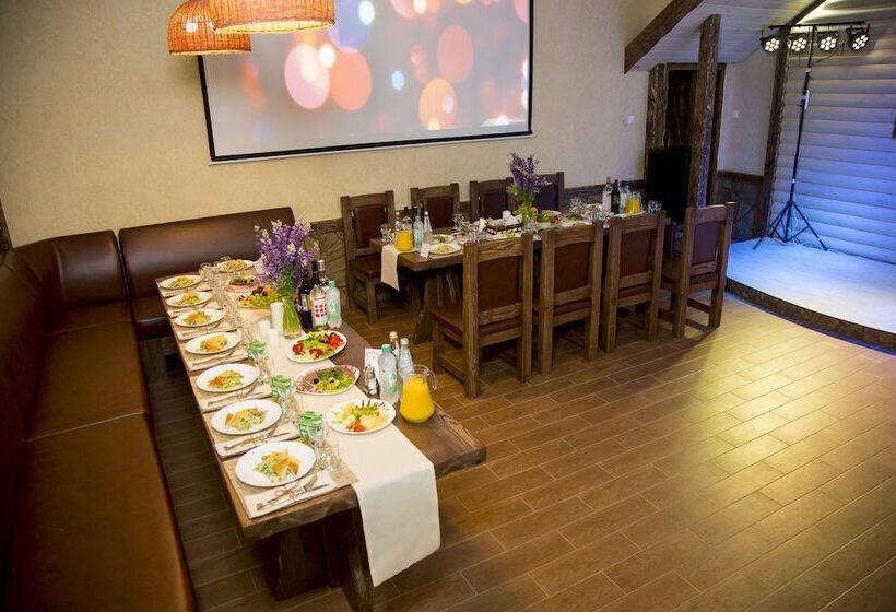 בית מלון כפרי Russkiy Dvor