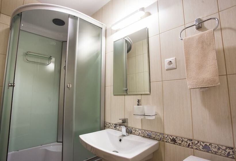 בית מלון כפרי Russkiy Dvor