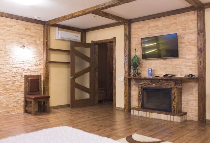 בית מלון כפרי Russkiy Dvor