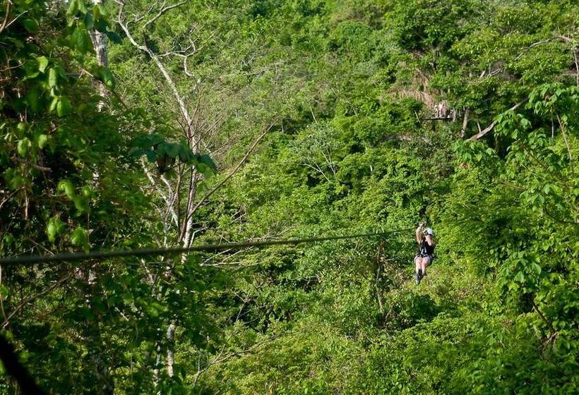 Отель Santa Teresa Surf Vista Villas