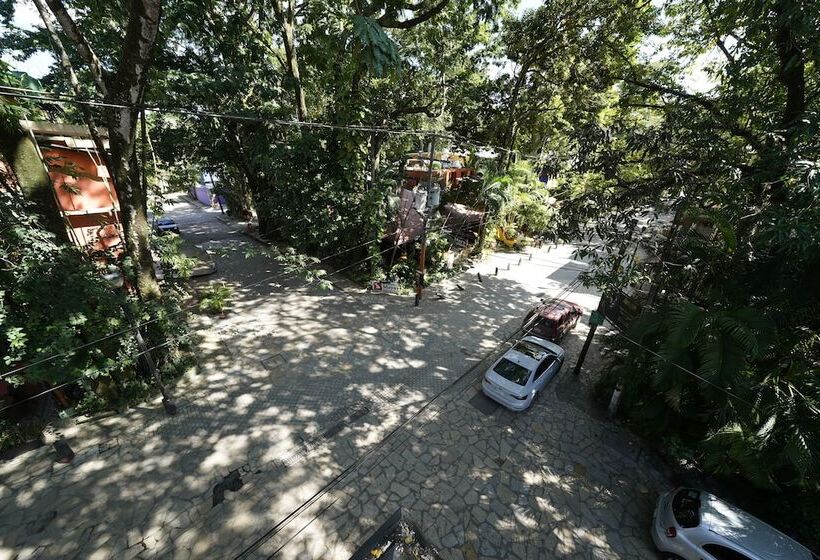 Отель Sevilla Palenque