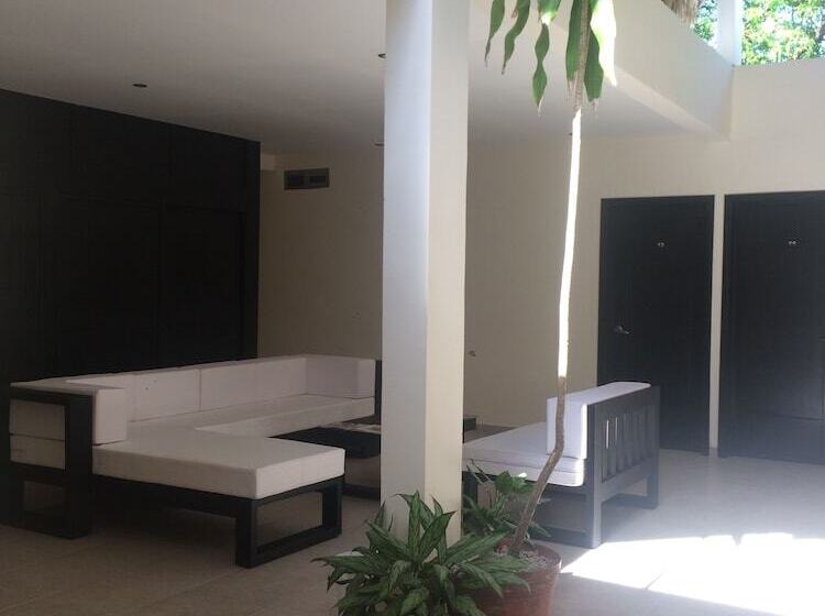 Отель Sevilla Palenque