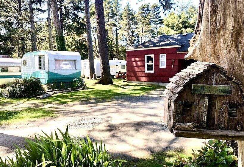 فندق Sou'wester Lodge & Vintage Trailers