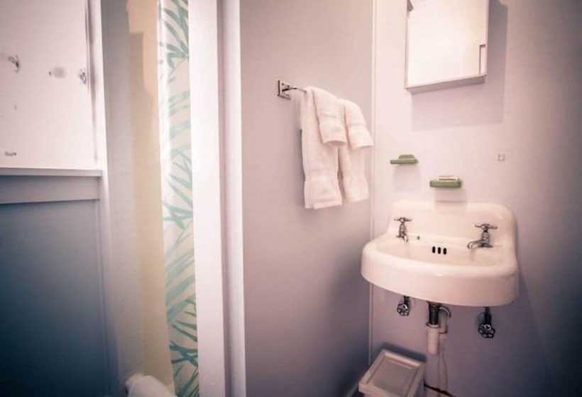 فندق Sou'wester Lodge & Vintage Trailers